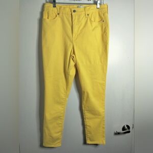 Crown & Ivy (Size 10) Canary Yellow High Rise Stretch Multi Pockets Skinny Pants